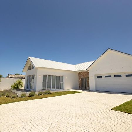 Seaside Serenity Estate Villa Hermanus Exterior photo